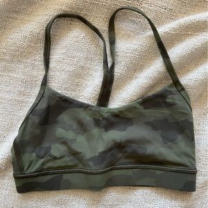 Lululemon Flow Y bra in camo, size 4